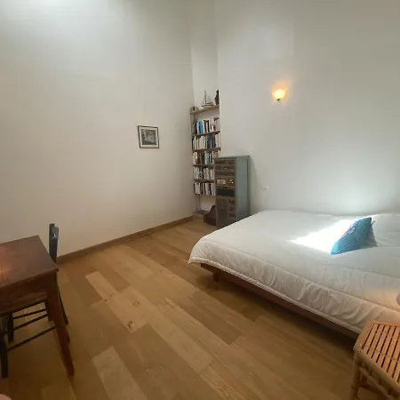 Renovee A Fouras: 2 Ch + Mezzanine, Proche Plage/centre, Jardin Privatif, Equipement Complet - Fr-1-709-64 Holiday home *